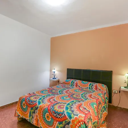 Double Bed 2-br El Risco