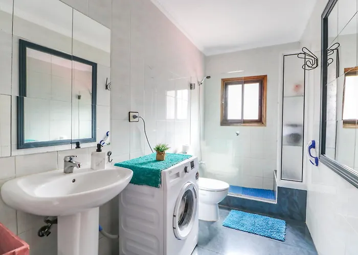 아파트 Double Bed 2-br *